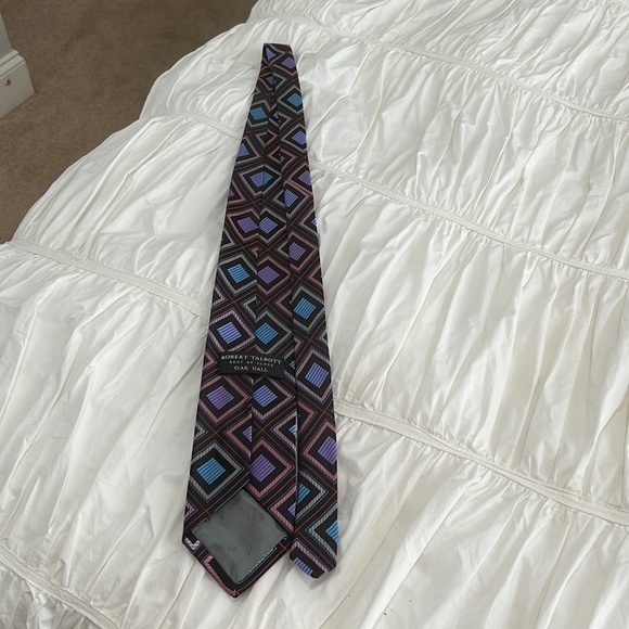 Robert Talbots Best of Class Silk Tie - Picture 7 of 8